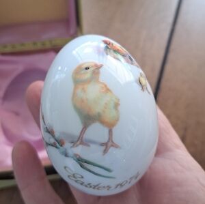 Vtg 1974 Royal Bayreuth Porcelain EASTER EGG Hen & Chicks W Original Box